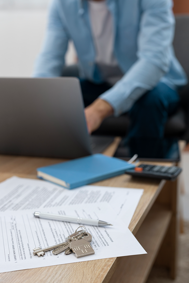 leasing and pre-letting Long